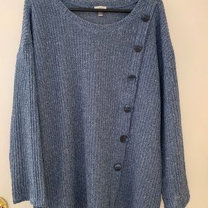 Avenue Plus 22/24 Blue & White sweater.